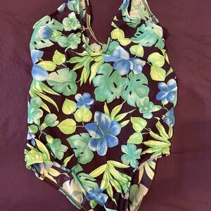 Swim Suit Women’s size 20